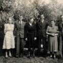 1945 v.l.n.r. Tiem Slomp, Roelfien Schuttrups, Hendrik Schonewille, Antje Guichelaar, Frits Pals, Eppie Blaak, Jannes Timmerman