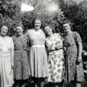 1945 v.l.n.r. Roelie, Joppie, Henkie, Fien, Tina (foto 1945)
