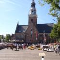 Waagplein tegen het einde van de kaasmarkt